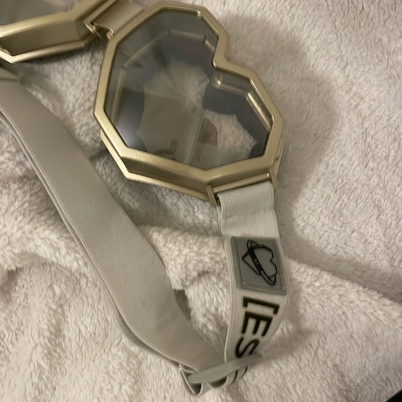 ESQ  Heart shaped ski goggles - Picture 5 of 5